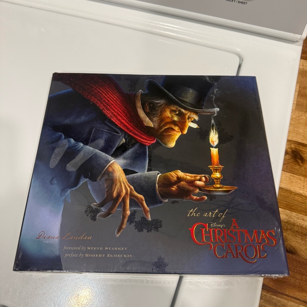 Disney's A Christmas Carol Art Book - Red and Blue Cover
